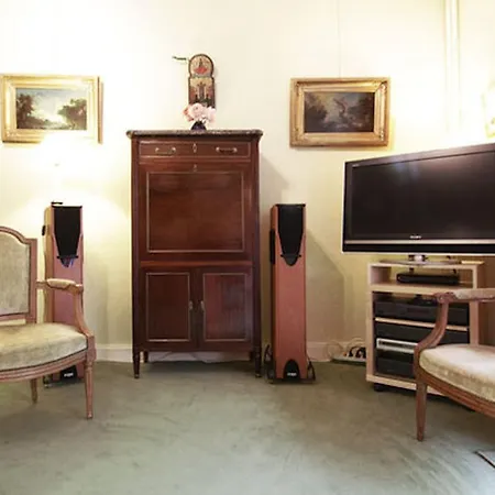 Apartamento Charming Trocadero Flat *